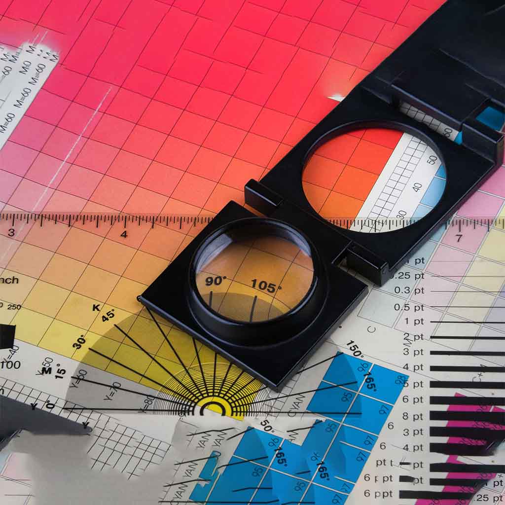Image of a color lookup table with magnifying glass